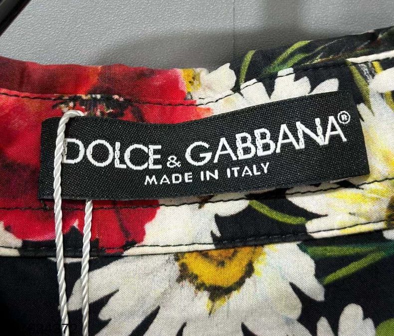 Dolce & Gabbana Floral Short Sleeve Button-Up Shirt Size US S / EU 44-46 / 1 - 4 Thumbnail