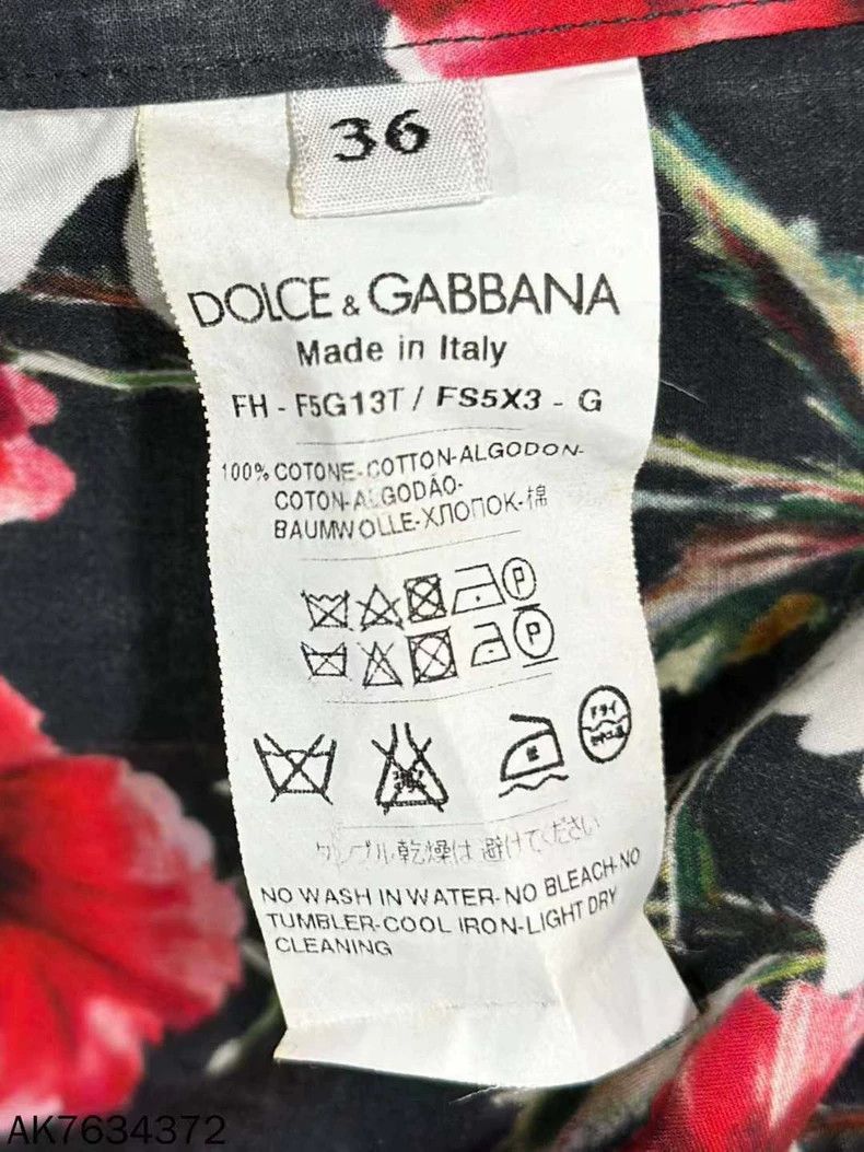 Dolce & Gabbana Floral Short Sleeve Button-Up Shirt Size US S / EU 44-46 / 1 - 5 Thumbnail