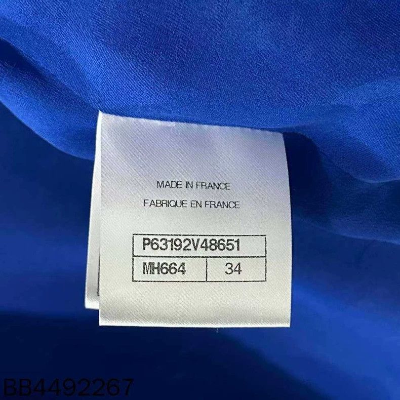 Chanel Blue and White Double-Breasted Chanel Jacket Size US XS / EU 42 / 0 - 6 Thumbnail