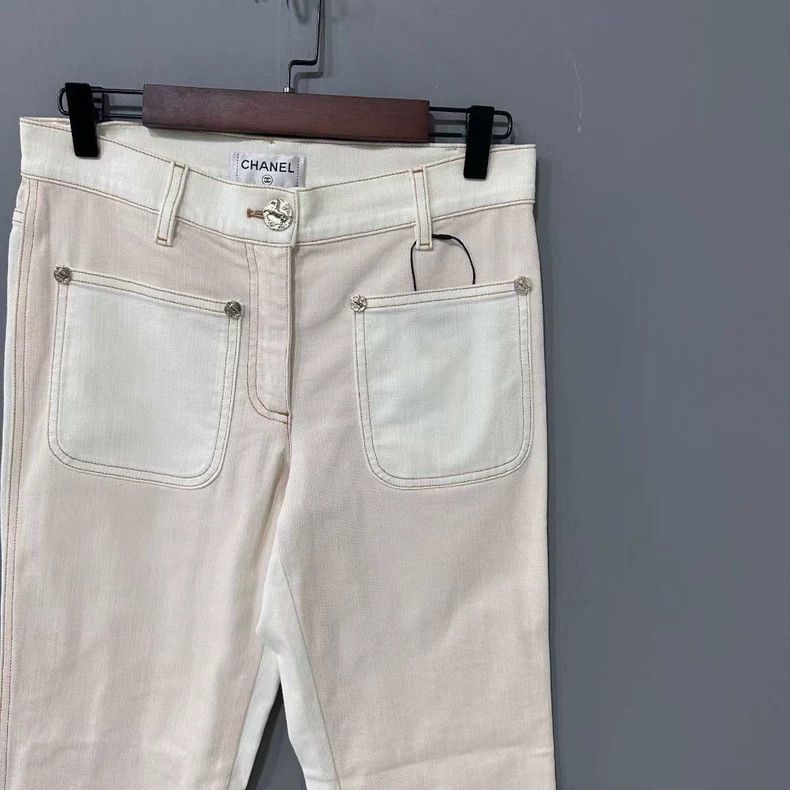 Chanel Chanel Beige Denim Trousers 99% New Size US 36 / EU 52 - 2 Thumbnail