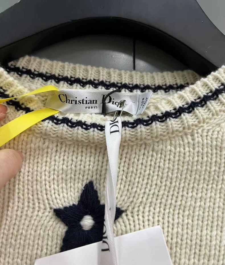 Dior Dior Beige Logo Knitted Short Sleeve Sweater Size US M / EU 48-50 / 2 - 4 Thumbnail