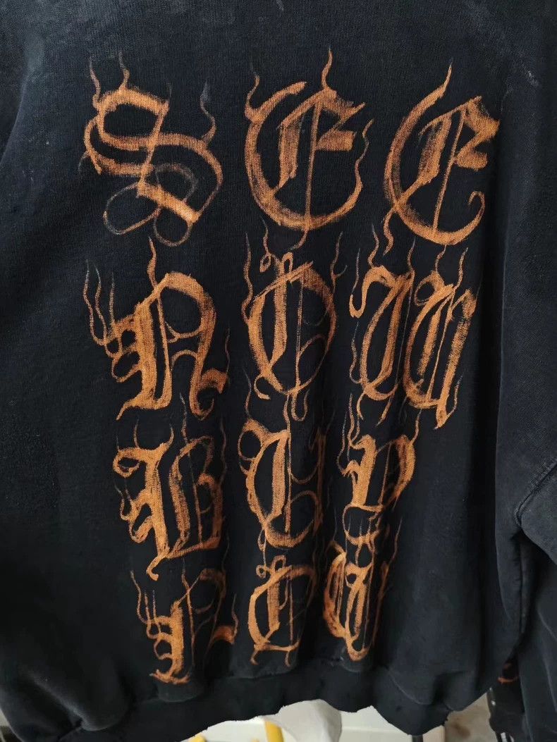 Balenciaga Balenciaga Black Hoodie with Distressed Design Size US M / EU 48-50 / 2 - 3 Thumbnail