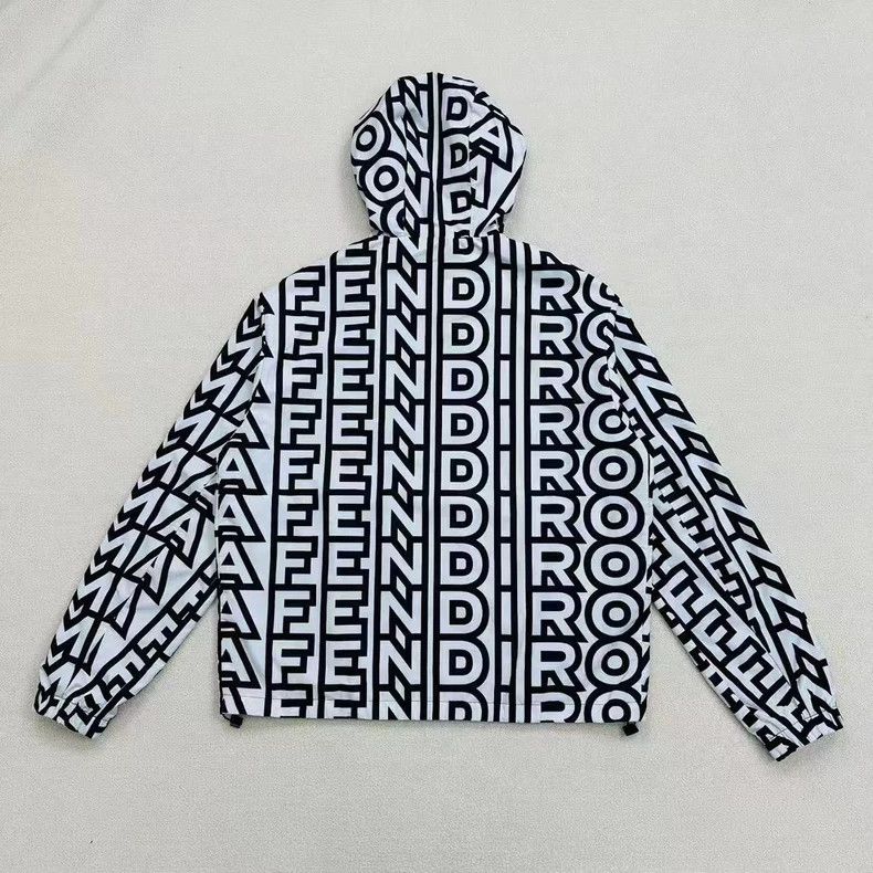 Fendi Fendi Allover Logo Windbreaker Jacket Size US L / EU 52-54 / 3 - 2 Thumbnail
