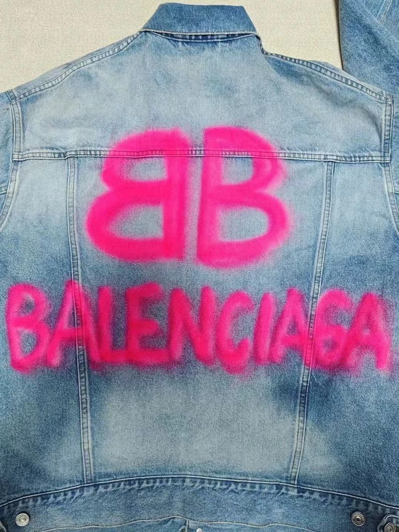Balenciaga Balenciaga Denim Jacket with Graffiti Design Size US L / EU 52-54 / 3 - 3 Thumbnail