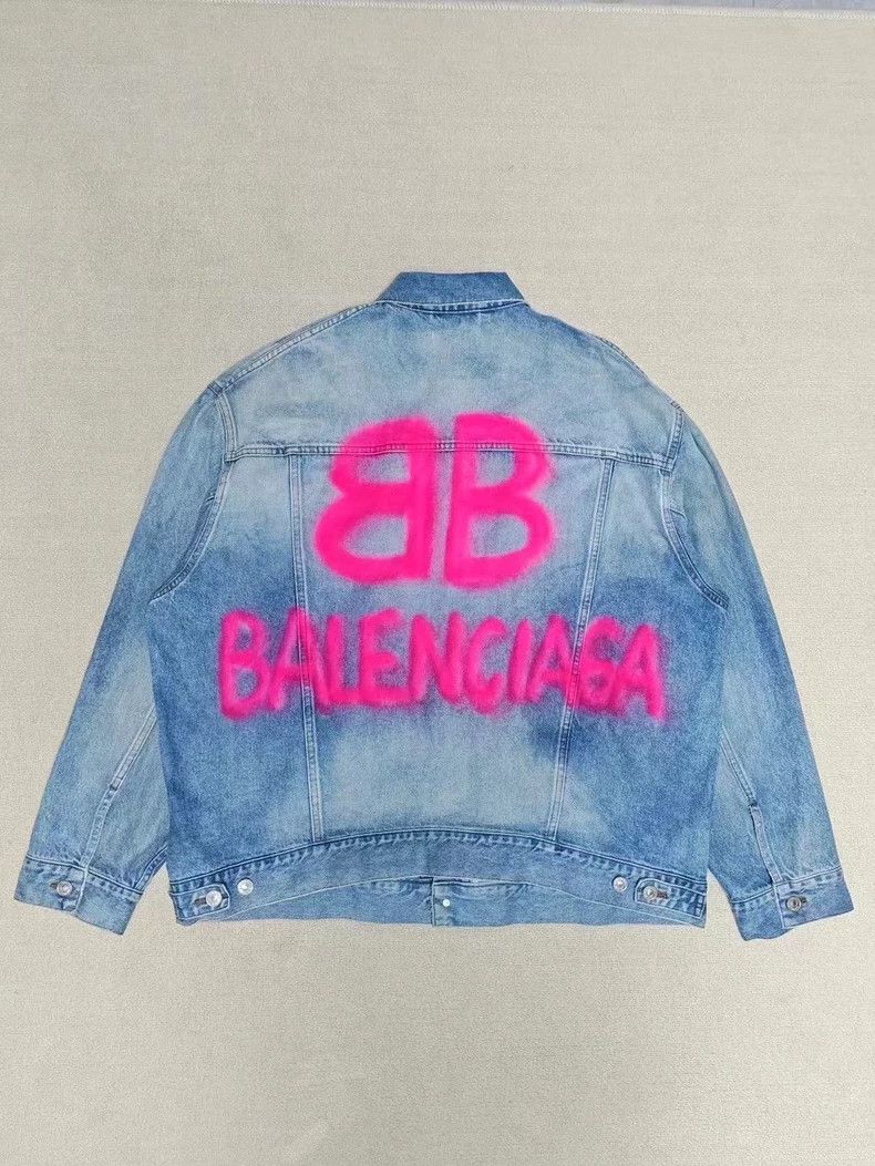 Balenciaga Balenciaga Denim Jacket with Graffiti Design Size US L / EU 52-54 / 3 - 2 Thumbnail