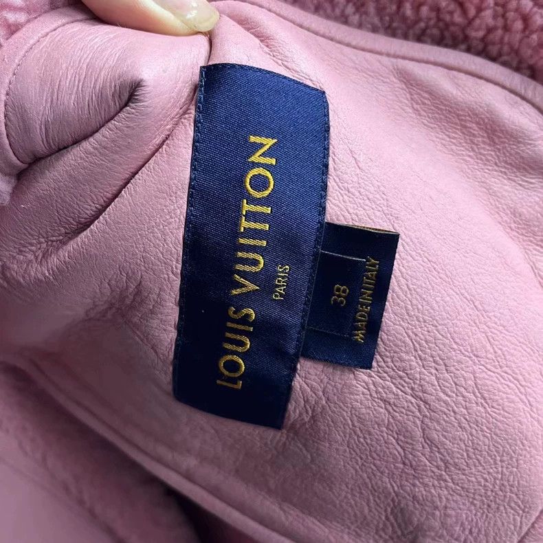 Louis Vuitton Louis Vuitton Pink Shearling Jacket Coat Size US M / EU 48-50 / 2 - 5 Thumbnail