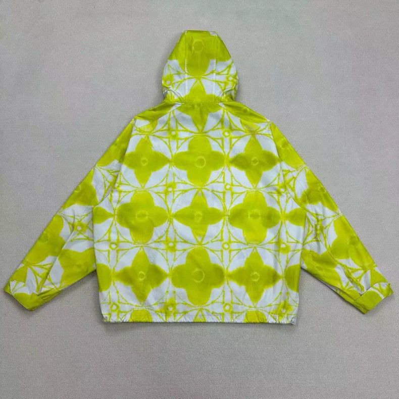 Louis Vuitton Louis Vuitton Floral Print Hooded Jacket Size 52 Size US L / EU 52-54 / 3 - 2 Thumbnail