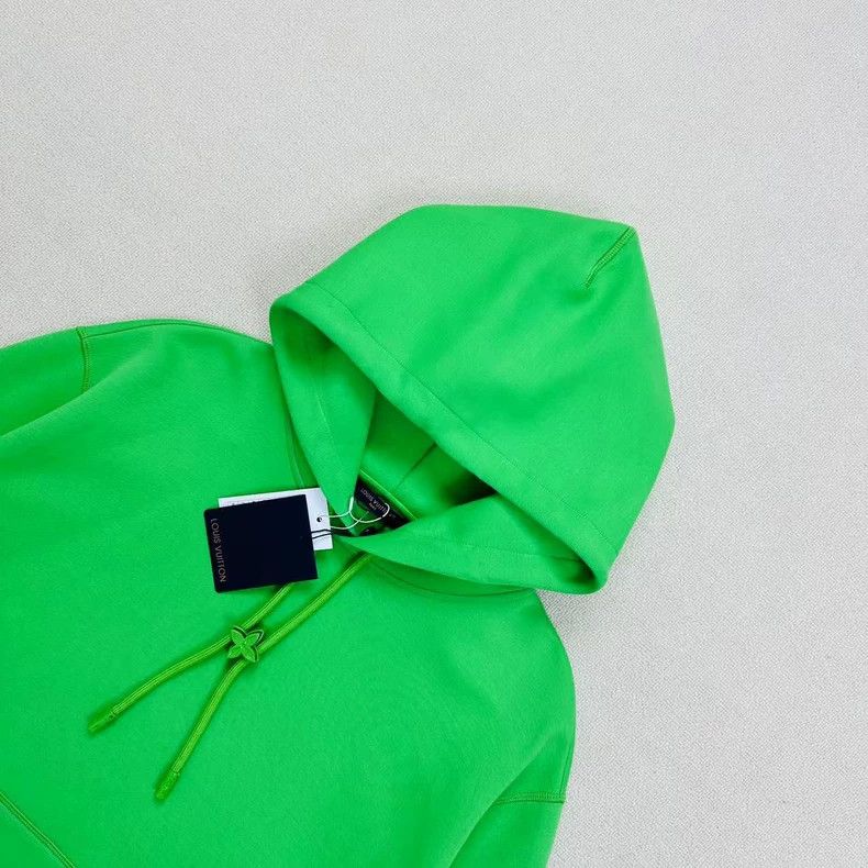 Louis Vuitton Louis Vuitton Green Logo Hoodie XL Size Size US XL / EU 56 / 4 - 2 Thumbnail