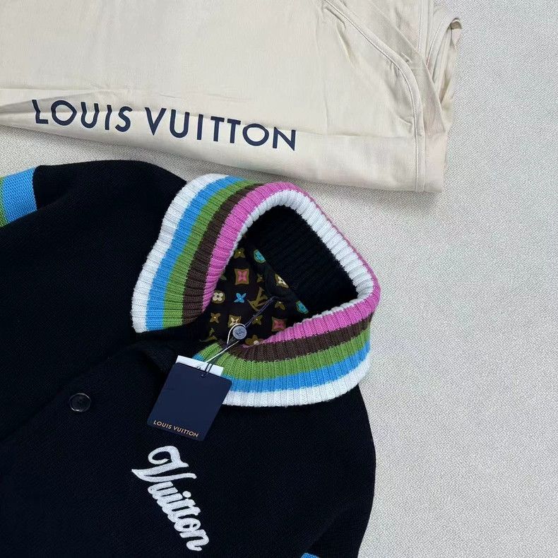 Louis Vuitton Louis Vuitton Tyler Knit Jacket Size M Size US M / EU 48-50 / 2 - 5 Thumbnail