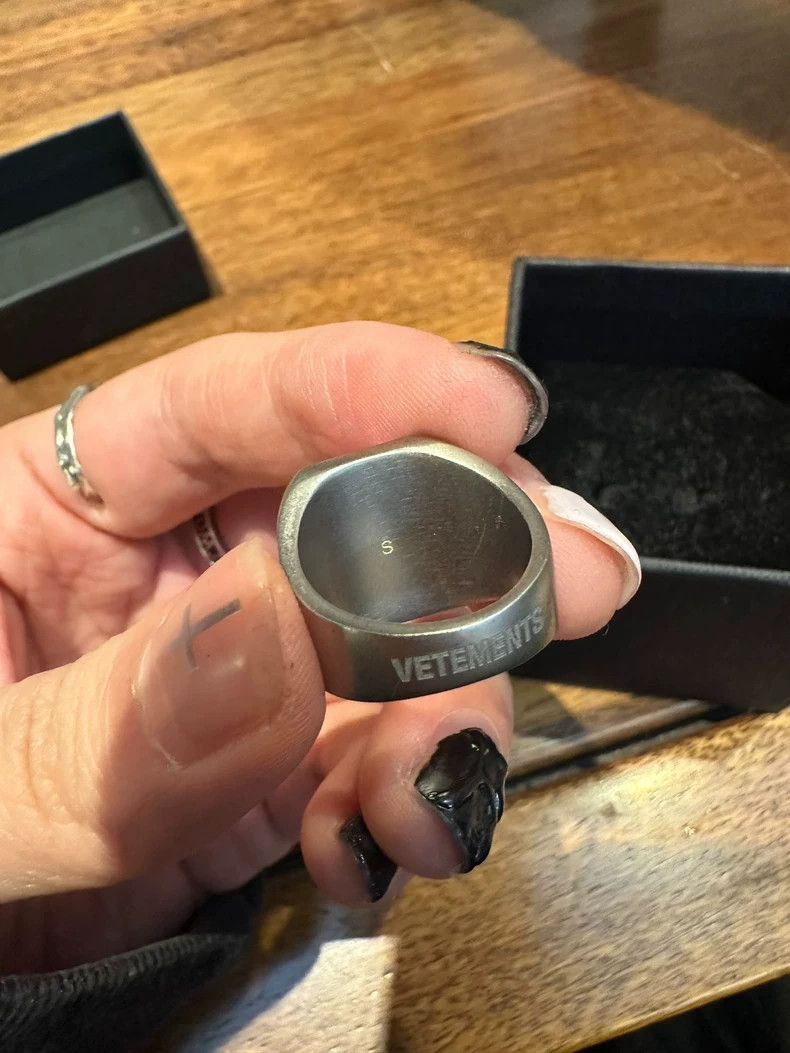 Vetements Vetements Silver Ring with Box, Size S Size ONE SIZE - 4 Thumbnail