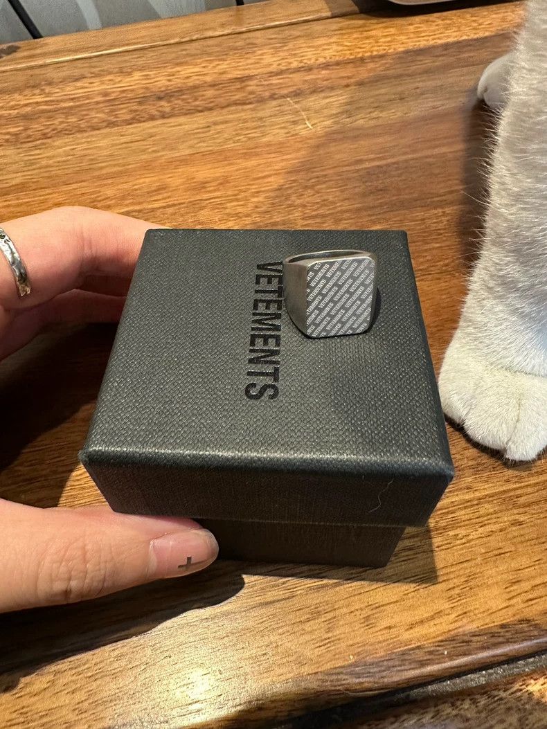 Vetements Vetements Silver Ring with Box, Size S Size ONE SIZE - 2 Thumbnail