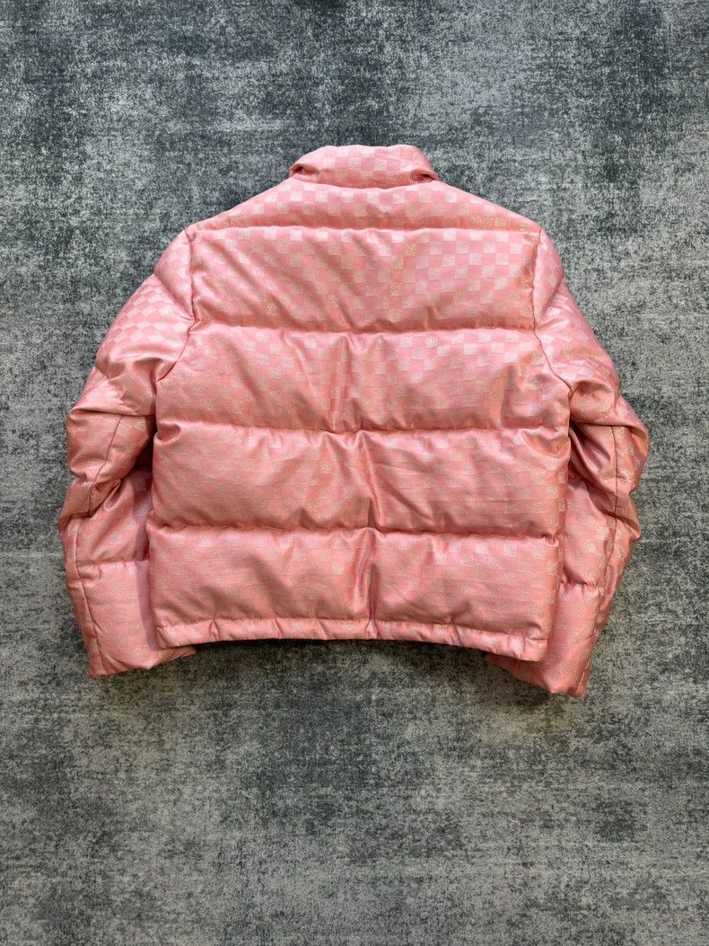 Louis Vuitton Louis Vuitton Pink Plaid Down Jacket Size US S / EU 44-46 / 1 - 2 Thumbnail