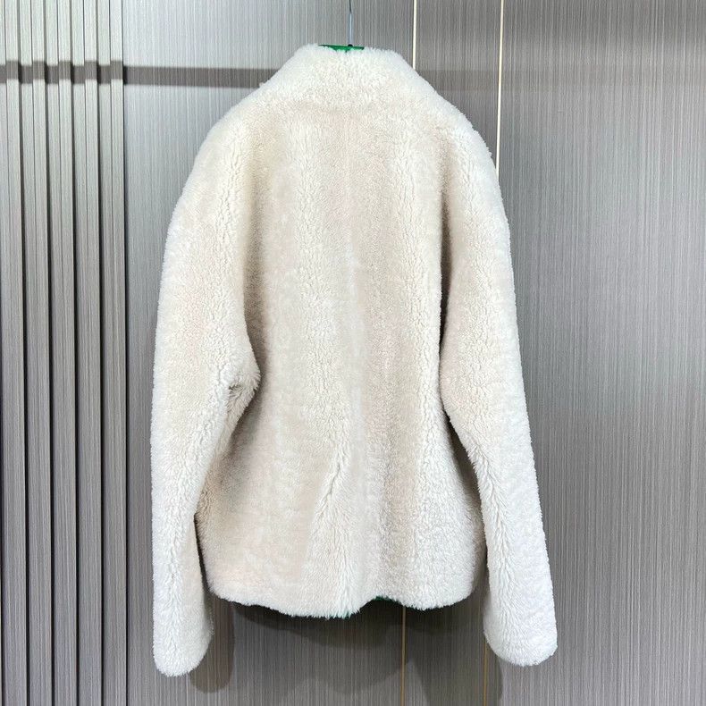 Louis Vuitton Louis Vuitton White Green Shearling Jacket Size US XXL / EU 58 / 5 - 2 Thumbnail