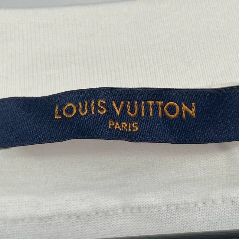 Louis Vuitton Louis Vuitton Graffiti Short Sleeve Shirt Size US L / EU 52-54 / 3 - 3 Thumbnail