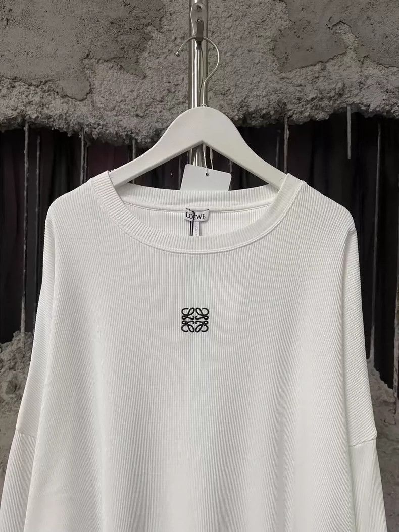 Loewe Loewe Embroidered Logo Long Sleeve Top Size US M / EU 48-50 / 2 - 3 Thumbnail