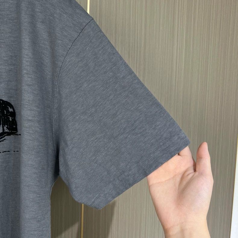 Dior Dior Latest Short Sleeve T-Shirt in Gray Size US XXL / EU 58 / 5 - 4 Thumbnail
