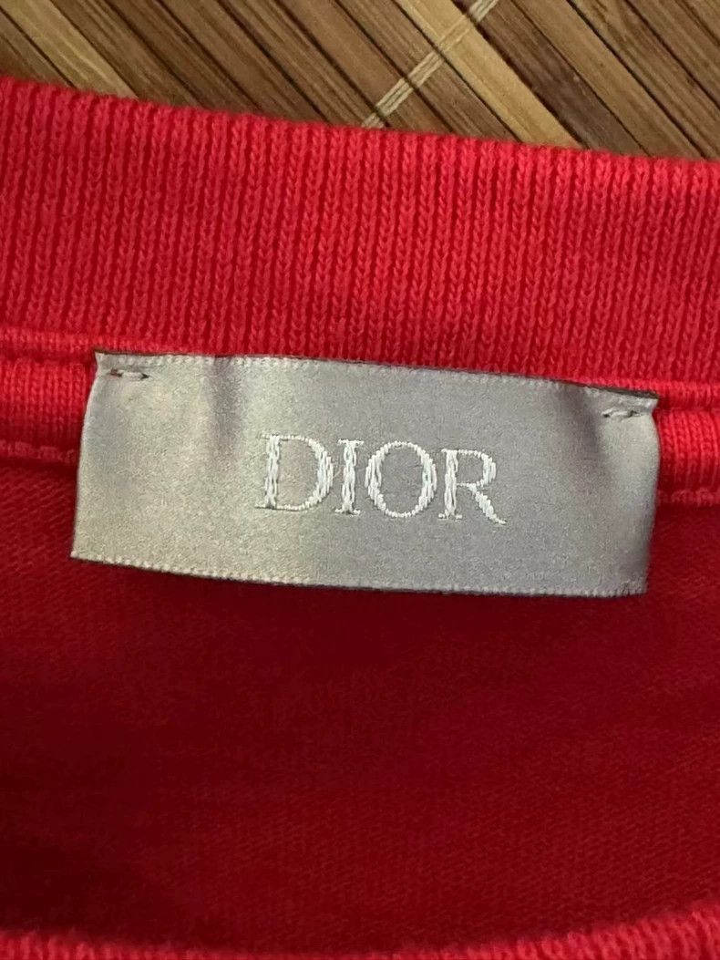 Dior Dior Red Short Sleeve T-Shirt with Embroidery Size US M / EU 48-50 / 2 - 3 Thumbnail