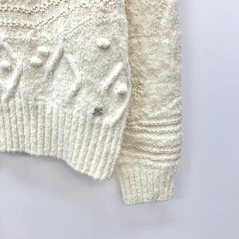 Chanel Chanel Beige Logo Long Sleeve Knit Sweater Size US M / EU 48-50 / 2 - 4 Thumbnail