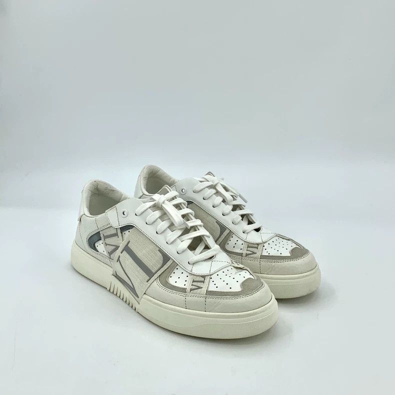 Valentino Valentino Casual Lace-Up Sneakers in White Size US 10.5 / EU 43-44 - 2 Thumbnail