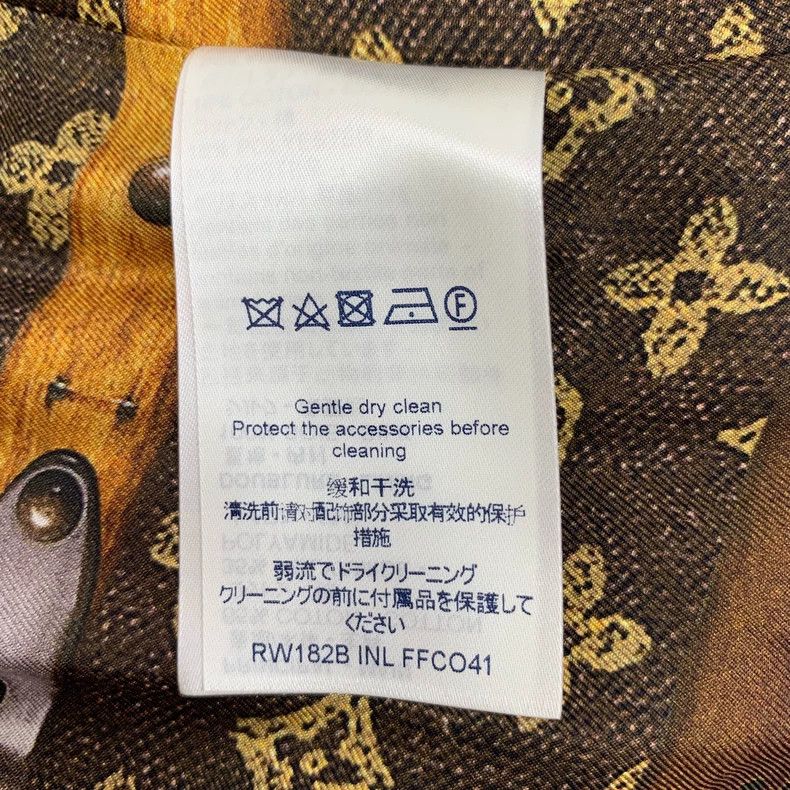 Louis Vuitton Louis Vuitton Brown Logo Long Sleeve Windbreaker Size US M / EU 48-50 / 2 - 6 Thumbnail