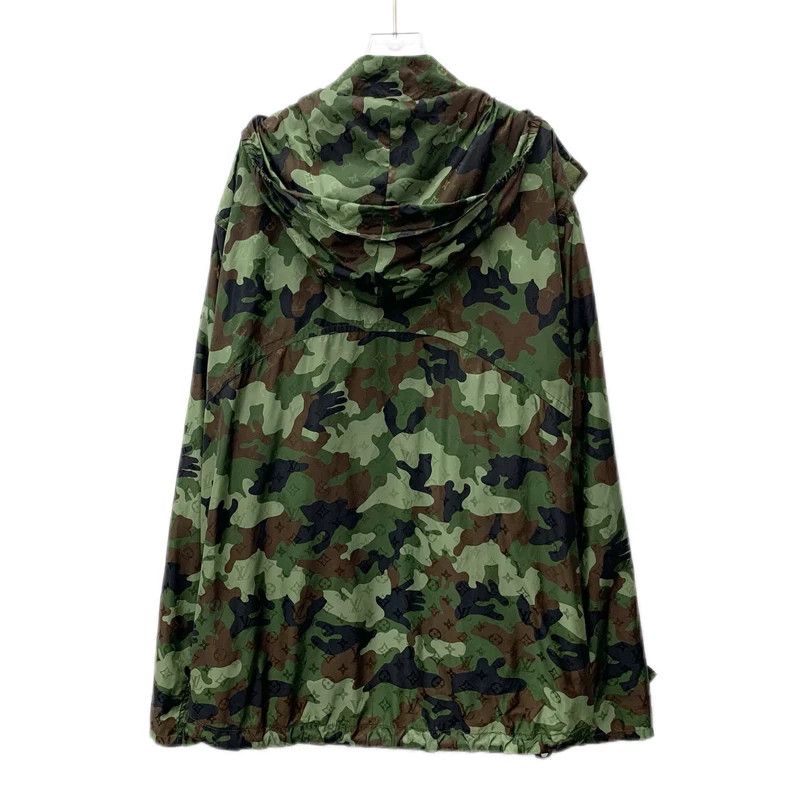 Louis Vuitton Louis Vuitton Green Camouflage Hooded Jacket Size US XXL / EU 58 / 5 - 2 Thumbnail