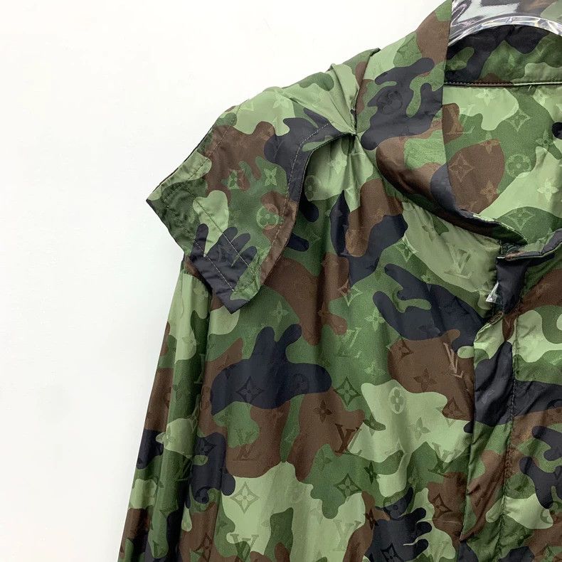 Louis Vuitton Louis Vuitton Green Camouflage Hooded Jacket Size US XXL / EU 58 / 5 - 3 Thumbnail