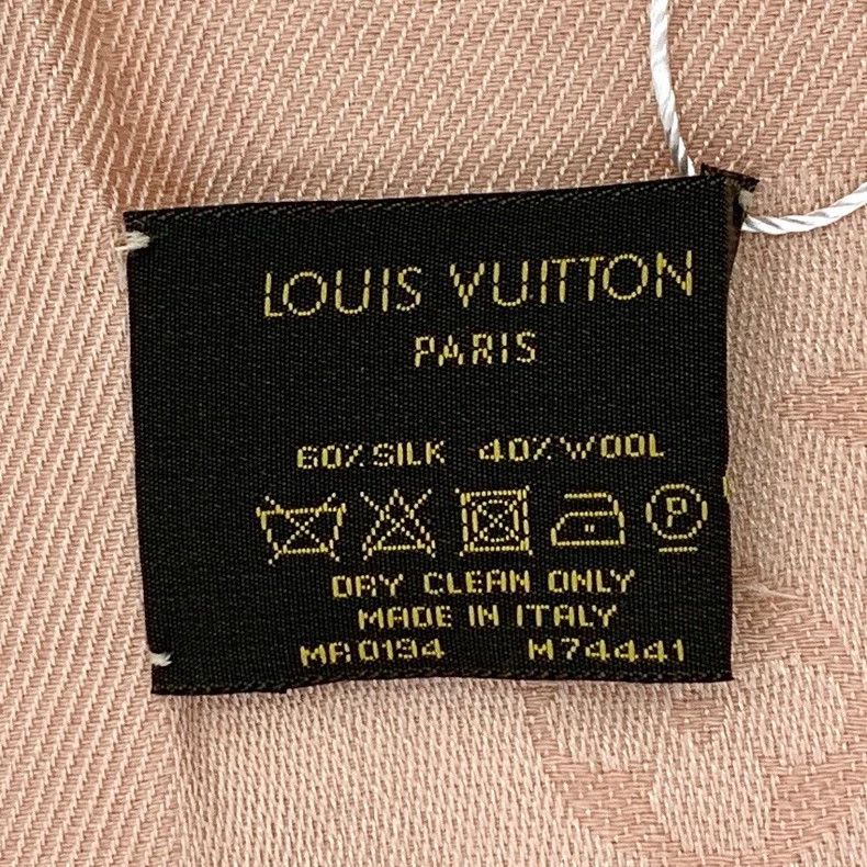 Louis Vuitton Louis Vuitton Pink Logo Silk Scarf Size ONE SIZE - 8 Thumbnail