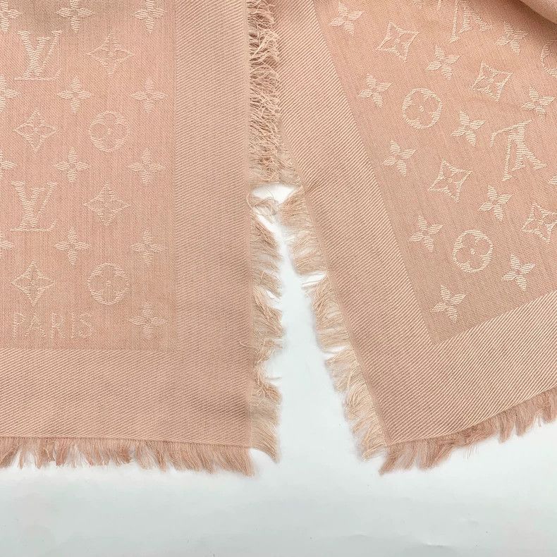 Louis Vuitton Louis Vuitton Pink Logo Silk Scarf Size ONE SIZE - 5 Thumbnail