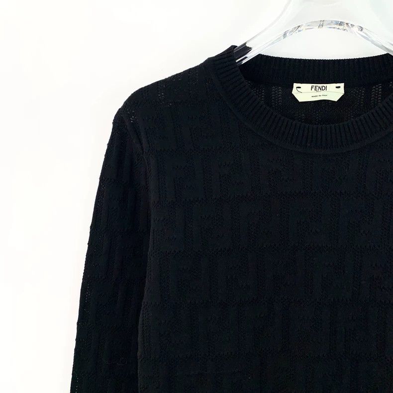 Fendi Fendi Black Logo Embossed Knit Sweater Size US M / EU 48-50 / 2 - 3 Thumbnail