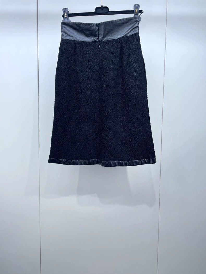 Chanel Chanel Leather Panel Midi Skirt Size US 40 / EU 56 - 2 Thumbnail