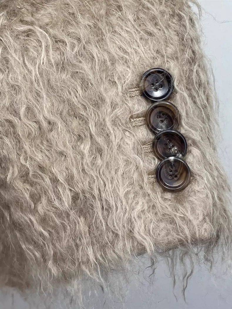 Gucci Gucci Mohair Blend Jacket with Brooch Size US M / EU 48-50 / 2 - 5 Thumbnail