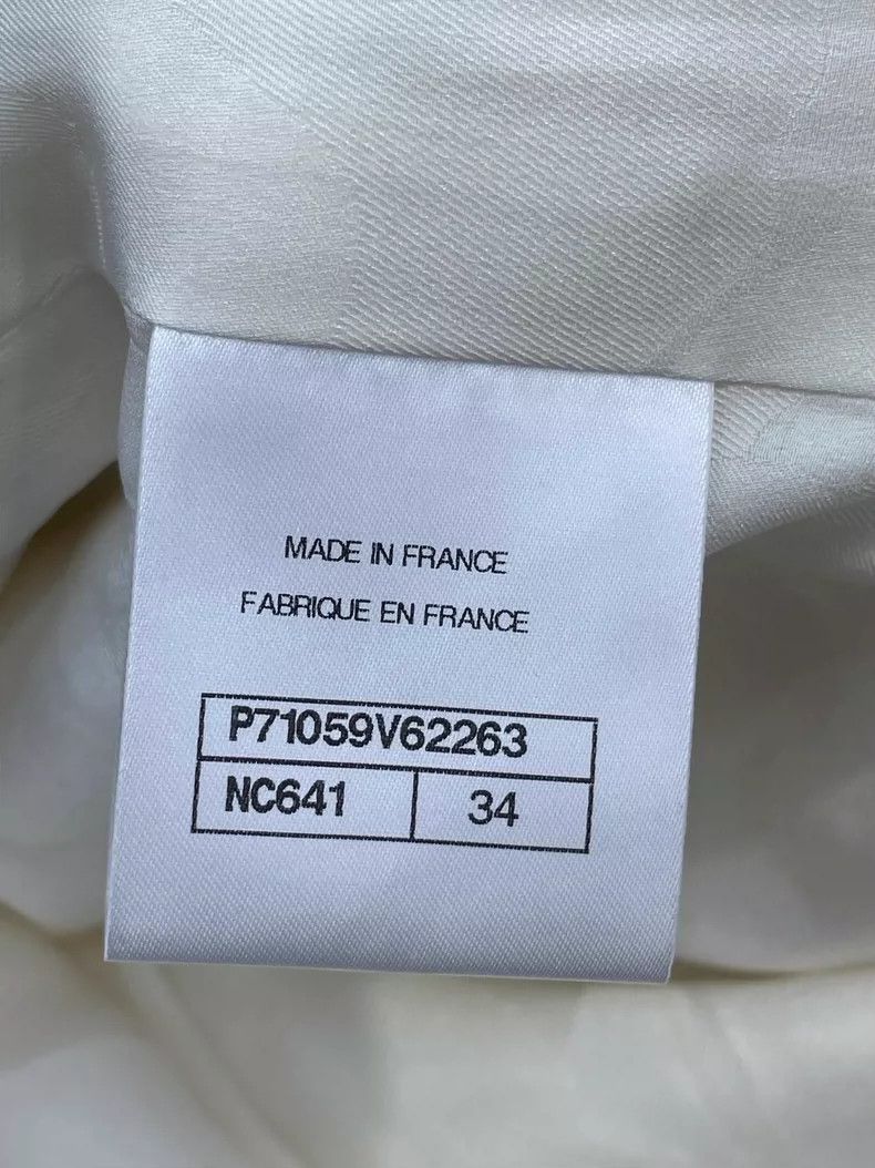 Chanel Chanel Women's Castle Series Logo Jacket Size US S / EU 44-46 / 1 - 7 Thumbnail