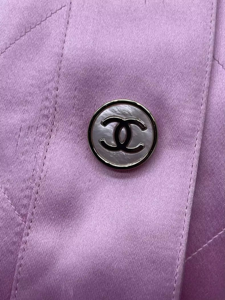 Chanel Pink Quilted Silk Jacket with Drawstring Size US L / EU 52-54 / 3 - 4 Thumbnail