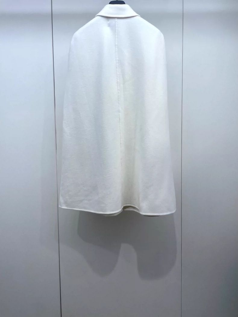 Dior Dior Double-faced Cashmere Cape with Golden Buttons Size US XS / EU 42 / 0 - 2 Thumbnail