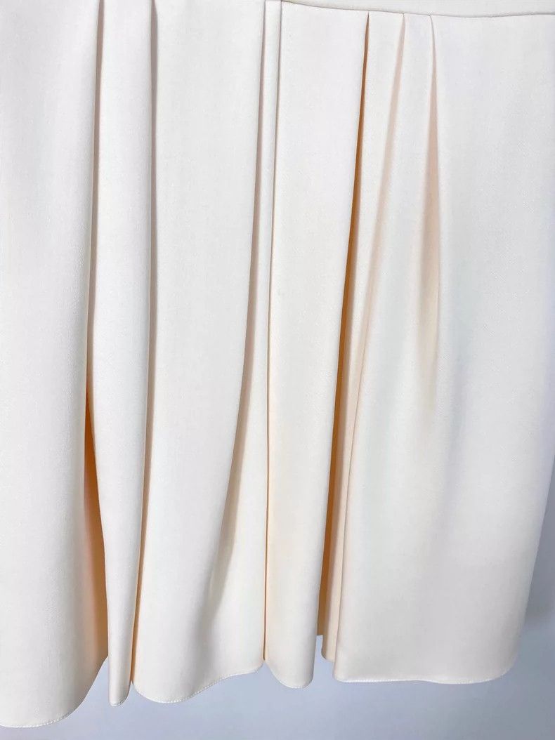 Dior Dior Dress - Short Sleeve with Pleats Size US 36 / EU 52 - 4 Thumbnail