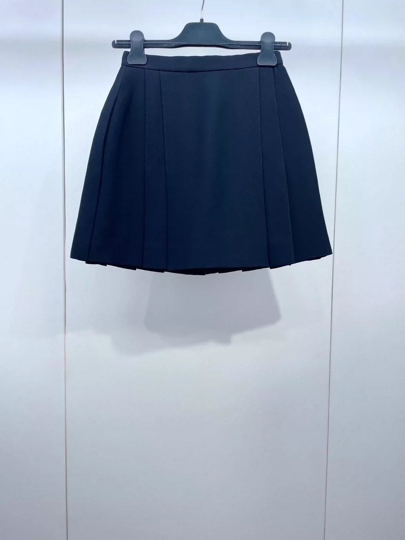 Dior Dior Pleated Wool Mini Skirt with Star Button Size US 34 / EU 50 - 2 Thumbnail