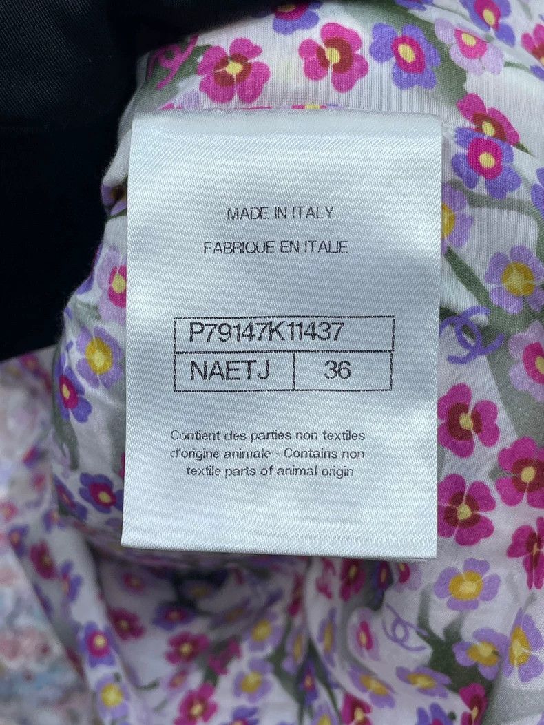 Chanel Chanel Cardigan with Pink Sequins and Large Knits Size US S / EU 44-46 / 1 - 7 Thumbnail