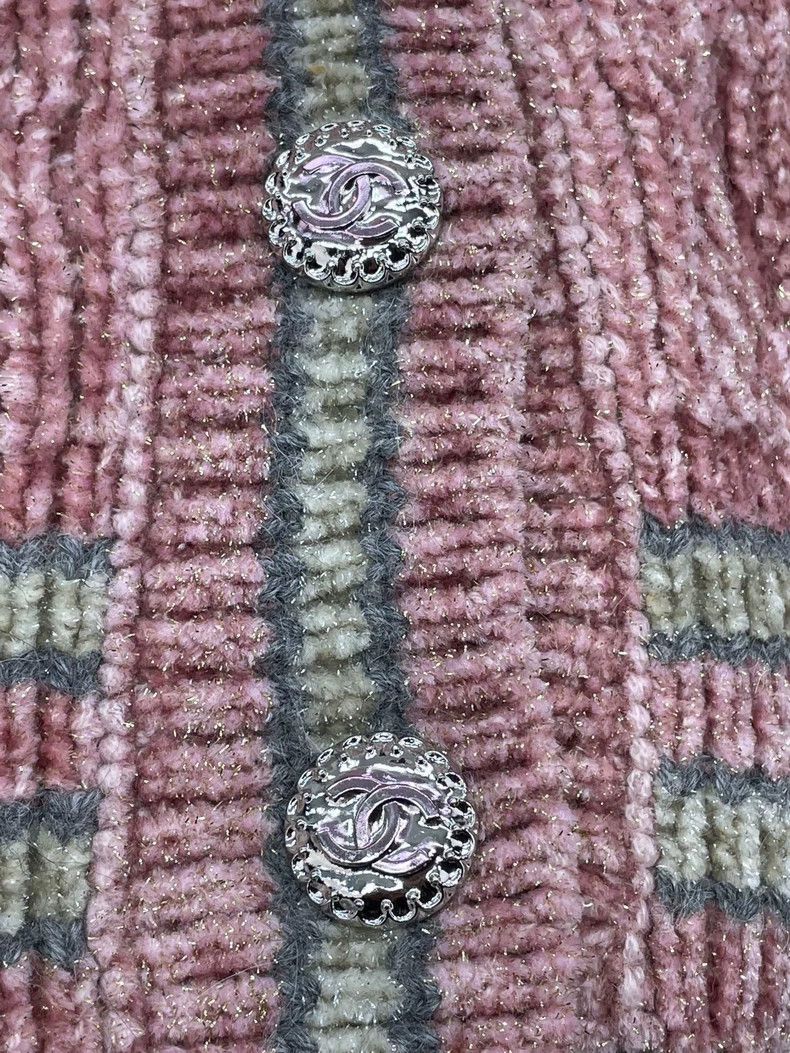 Chanel Chanel Velvet Knit Vest with Sequins Size US S / EU 44-46 / 1 - 4 Thumbnail