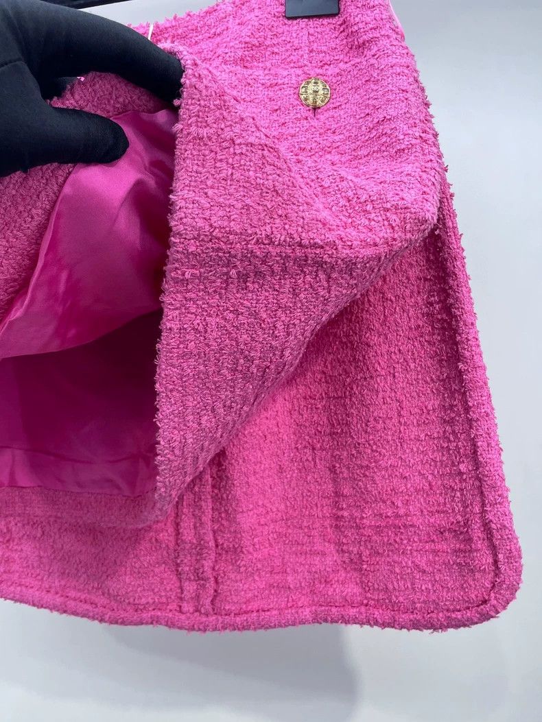 Chanel Chanel Pink Skirt from Spring Summer Collection Size US 38 / EU 54 - 5 Thumbnail