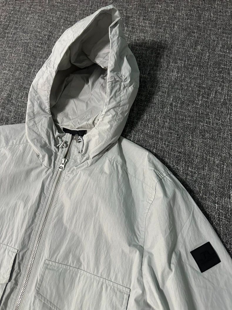 J.Lindeberg J.Lindeberg Waterproof Jacket for Golf Series Size US M / EU 48-50 / 2 - 2 Thumbnail