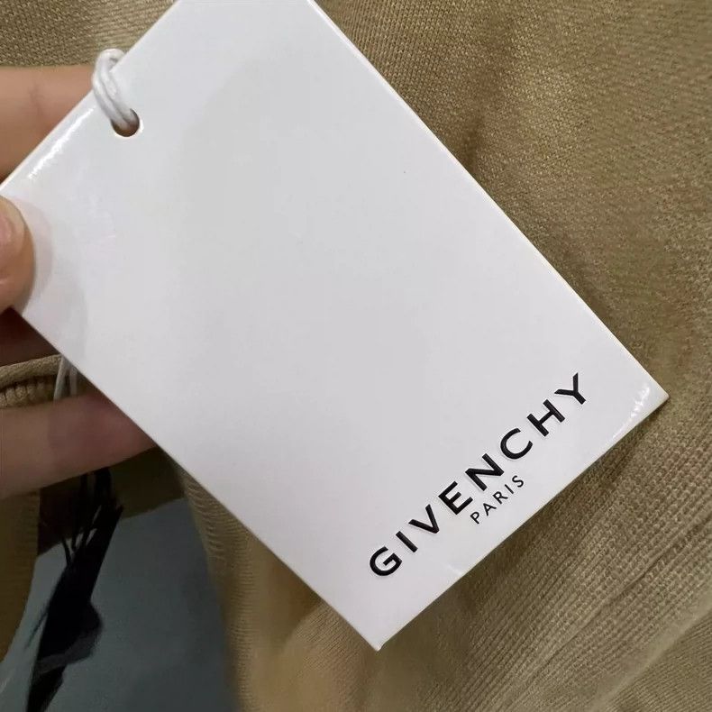 Givenchy Givenchy Robotics Sweatshirt in Beige Color Size US XS / EU 42 / 0 - 4 Thumbnail