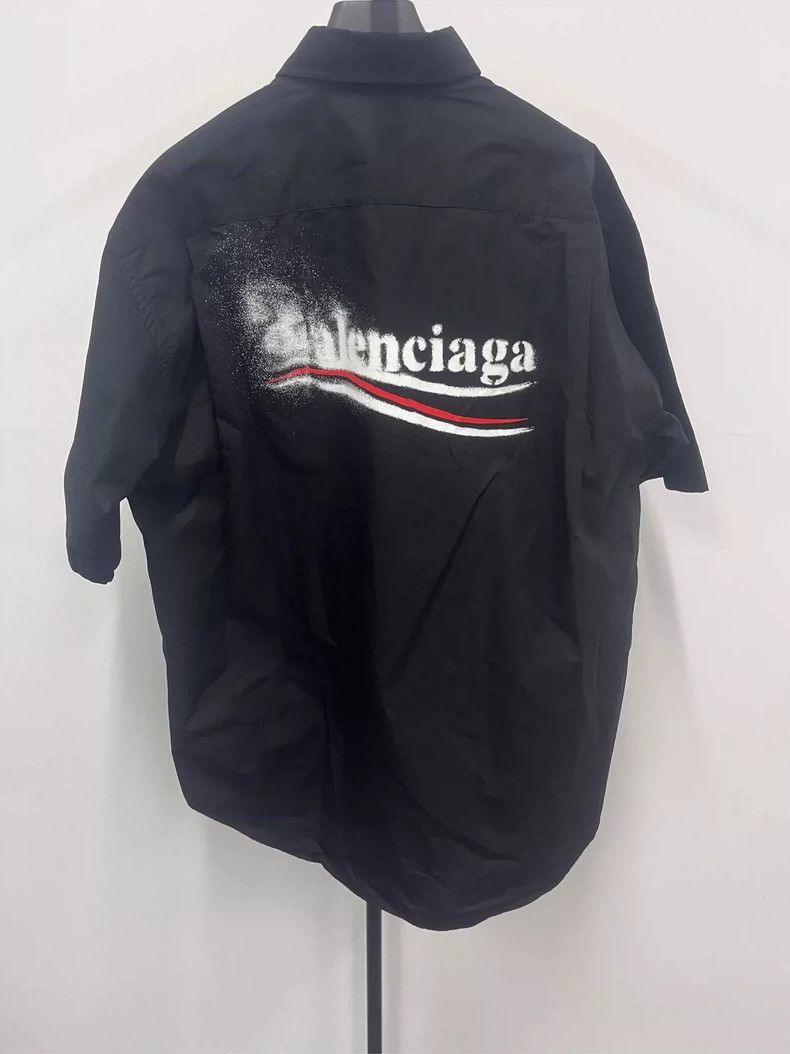 Balenciaga Balenciaga Short Sleeve Button-Up Shirt Size US M / EU 48-50 / 2 - 2 Thumbnail