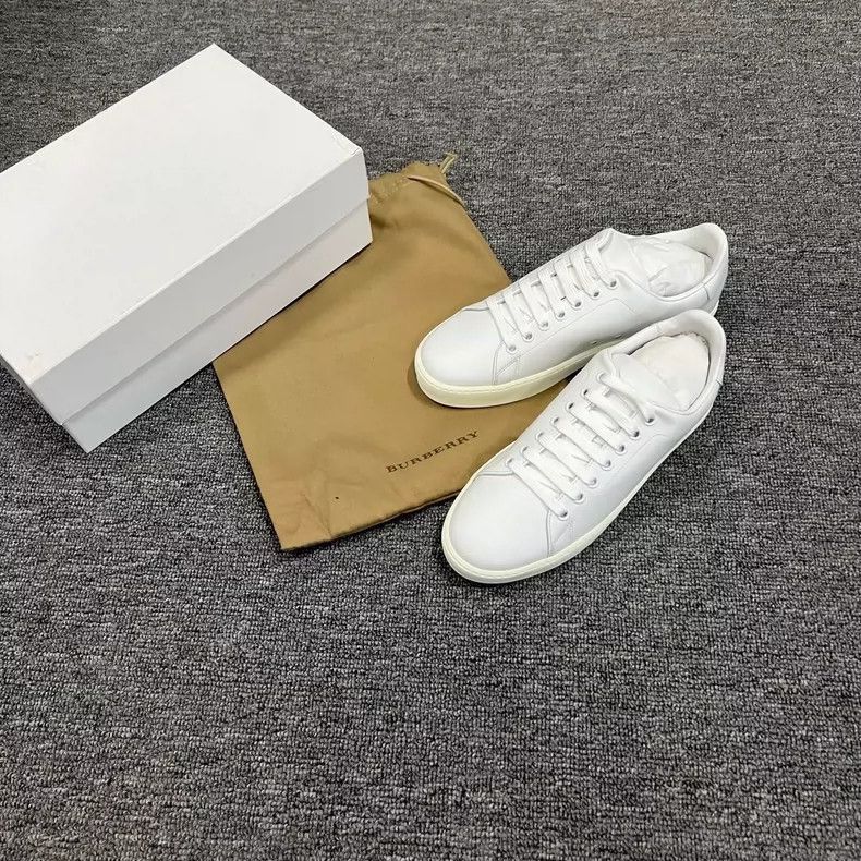 Burberry Burberry White Sneakers Size 35 and 36 Size US 5.5 / EU 38 - 6 Thumbnail
