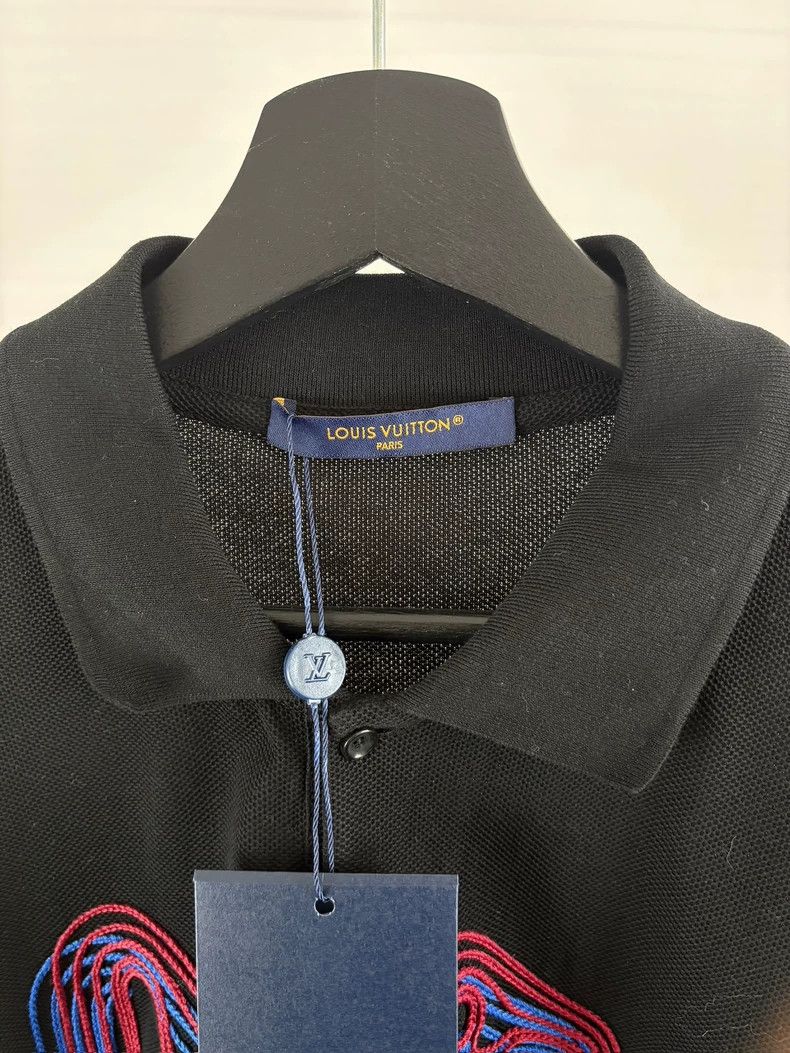 Louis Vuitton Louis Vuitton Neon Logo Embroidered Polo Shirt Size US XL / EU 56 / 4 - 4 Thumbnail
