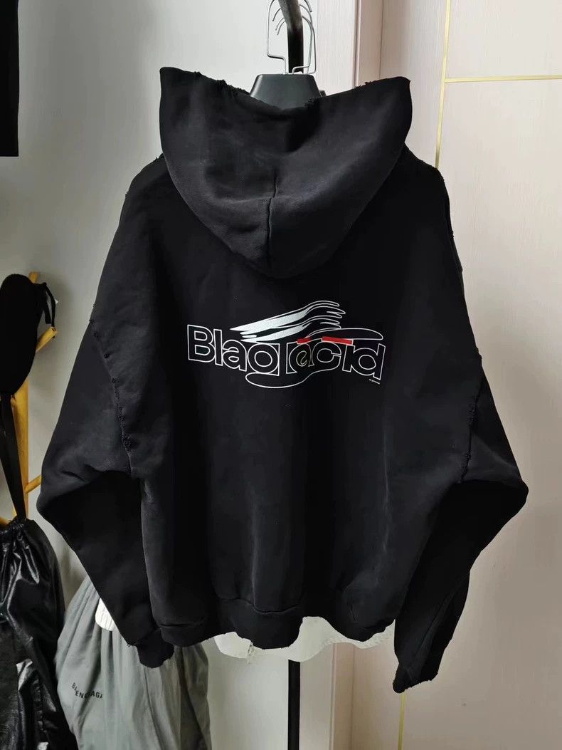 Balenciaga Balenciaga AI Generated Hoodie Sweatshirt Size US S / EU 44-46 / 1 - 2 Thumbnail