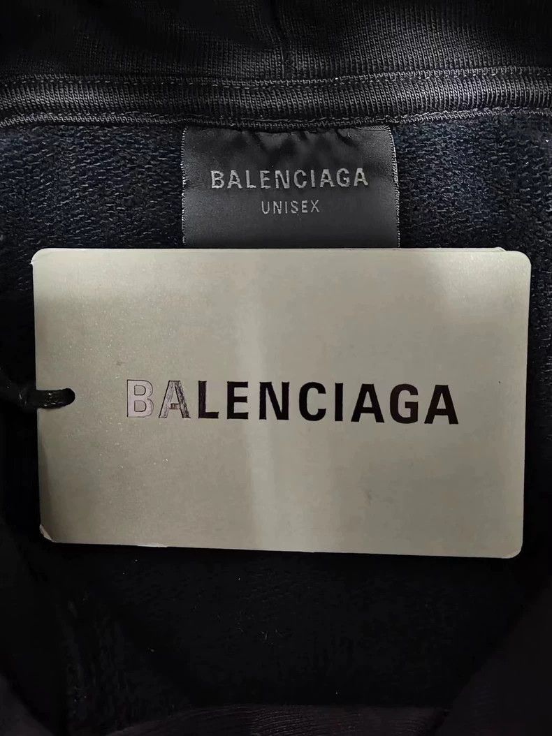 Balenciaga Balenciaga AI Generated Hoodie Sweatshirt Size US S / EU 44-46 / 1 - 5 Thumbnail