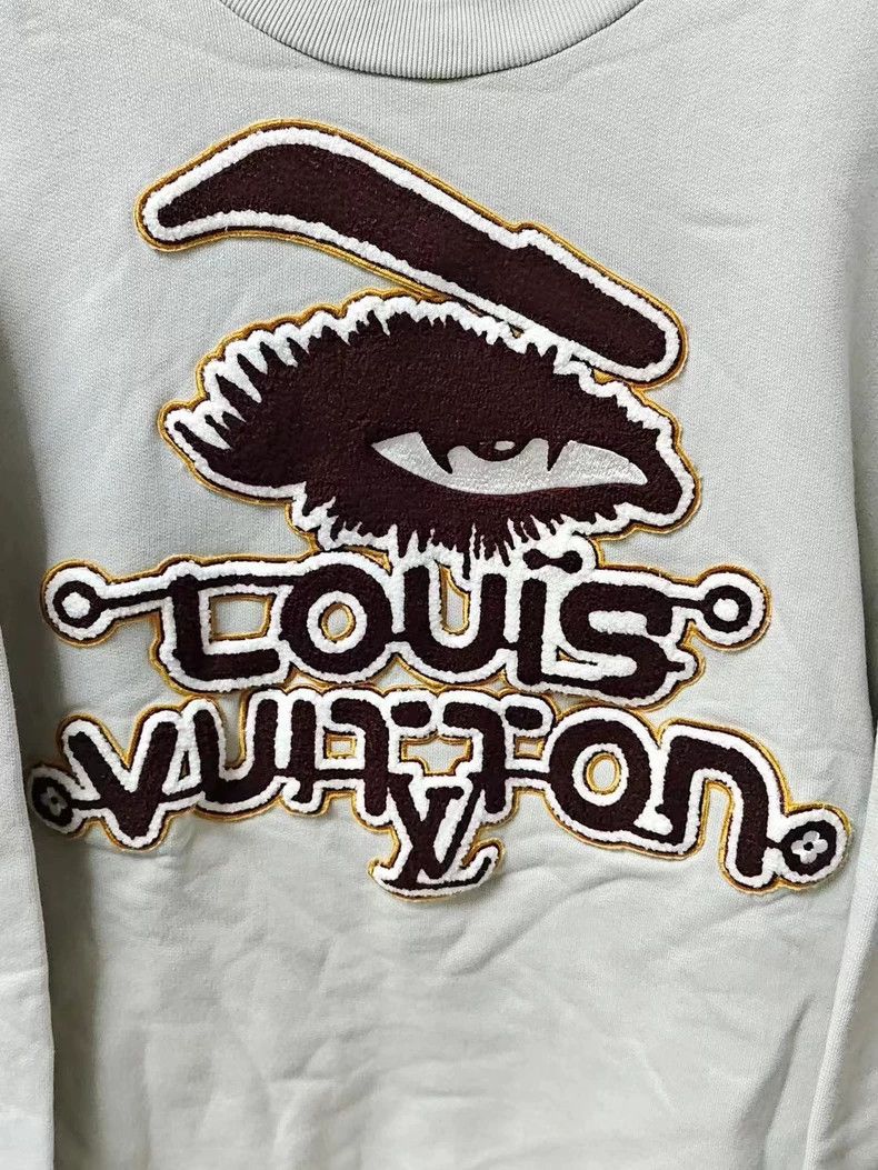 Louis Vuitton New Louis Vuitton Logo Embroidered Sweatshirt Size US XXL / EU 58 / 5 - 3 Thumbnail