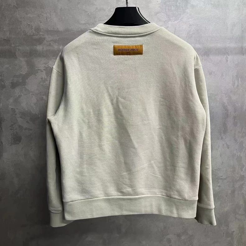 Louis Vuitton Louis Vuitton Green Logo Embroidered Sweatshirt Size US S / EU 44-46 / 1 - 2 Thumbnail