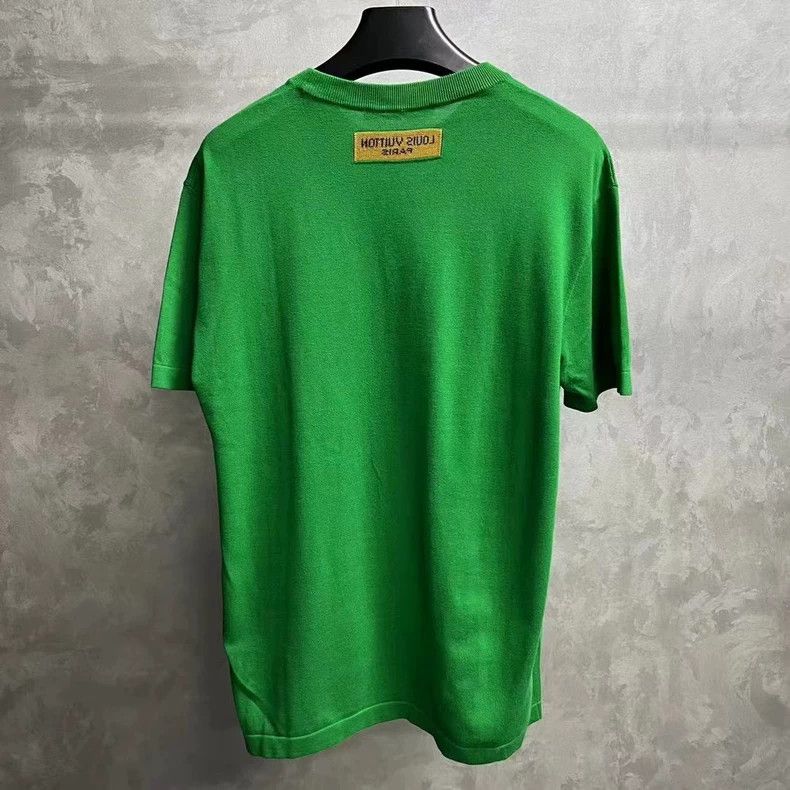 Louis Vuitton Louis Vuitton Green Logo Short Sleeve T-Shirt Size US L / EU 52-54 / 3 - 2 Thumbnail