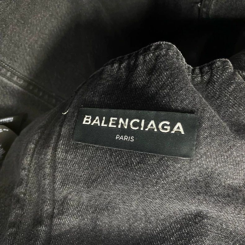 Balenciaga Balenciaga Black Sinners Embroidered Denim Jacket Size US XXL / EU 58 / 5 - 4 Thumbnail